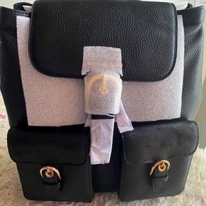 NWT Michael Kors LG Cooper Leather Flap Backpack Black
